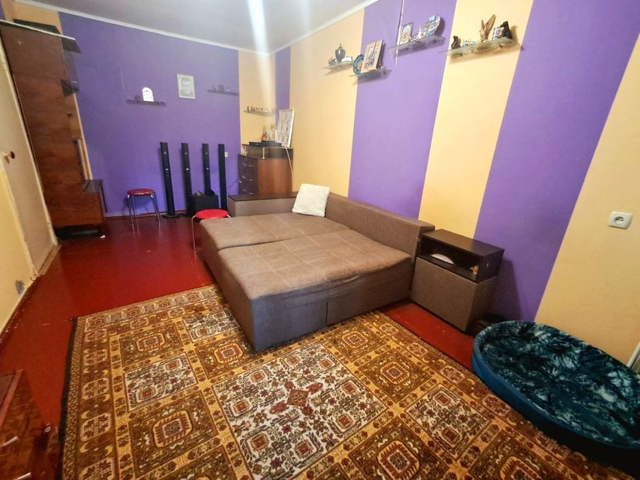 1 кім.кв р-н Ж/Д, школа Берегиня