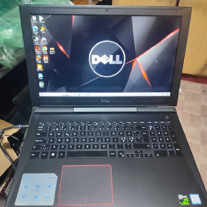 Ігровий ноутбук Dell G5 15 i5-8300H GTX SSD+HDD 15.6" Full HD