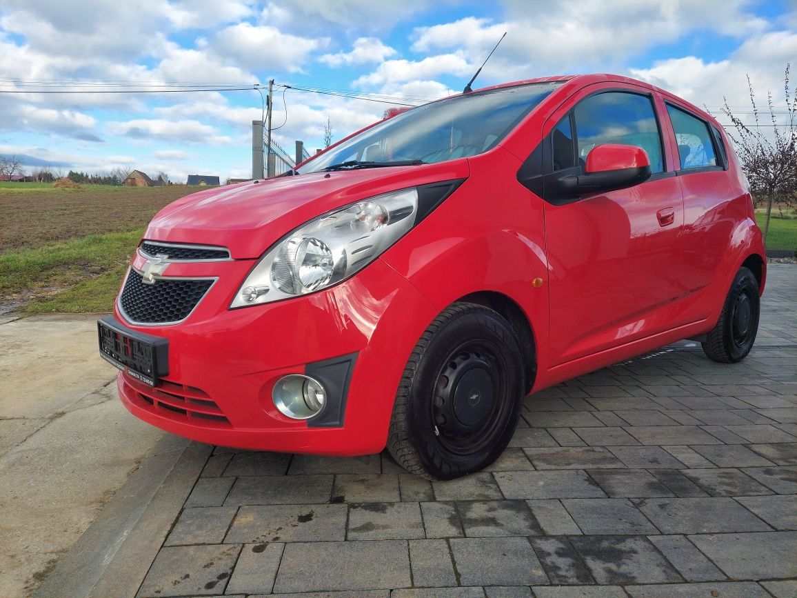 Chevrolet Spark benzyna