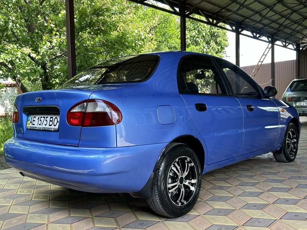 Продам Daewoo Lanos 1.5 SE