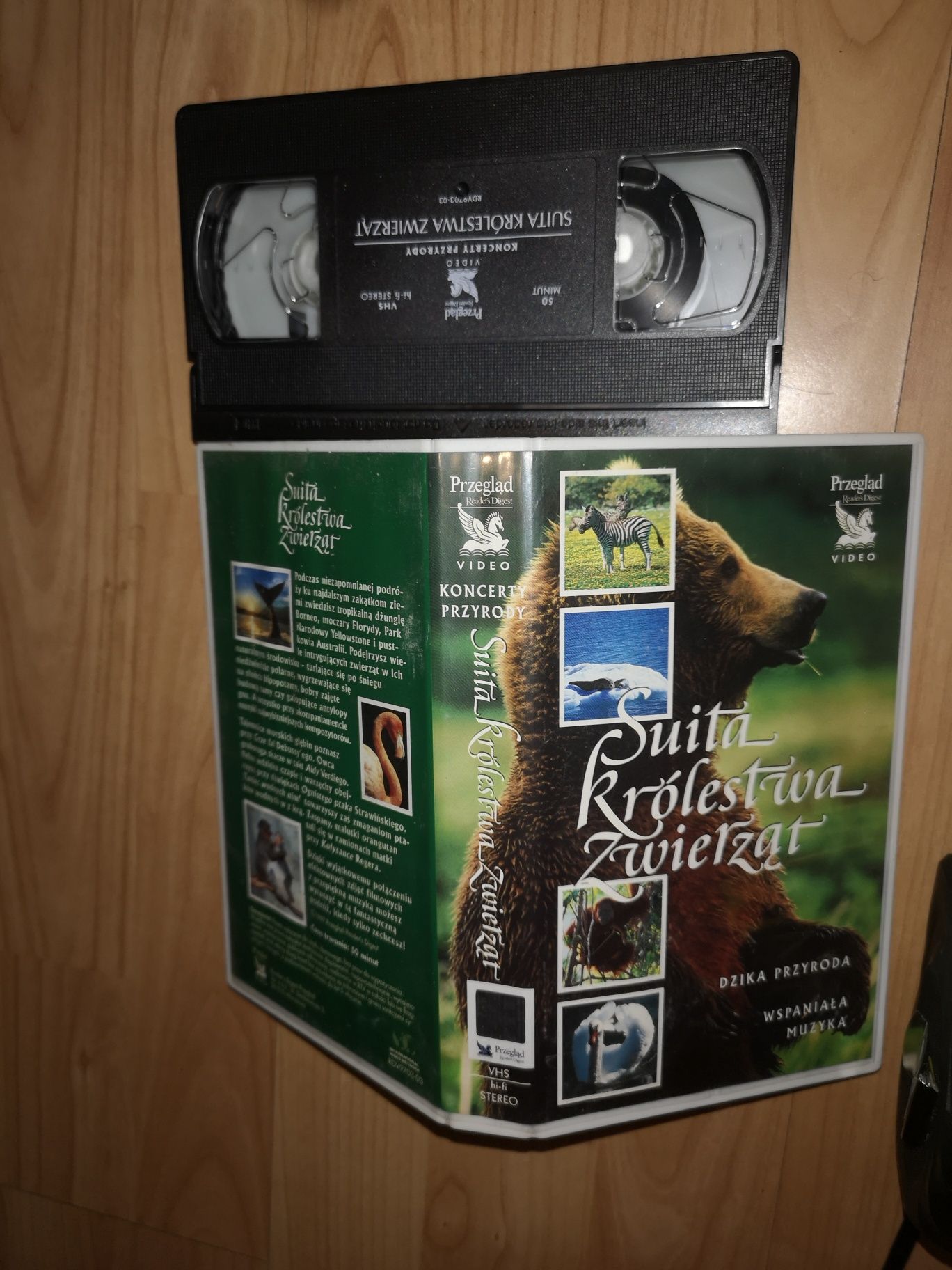 Kaseta vhs suita królestwa dzikich zwierząt