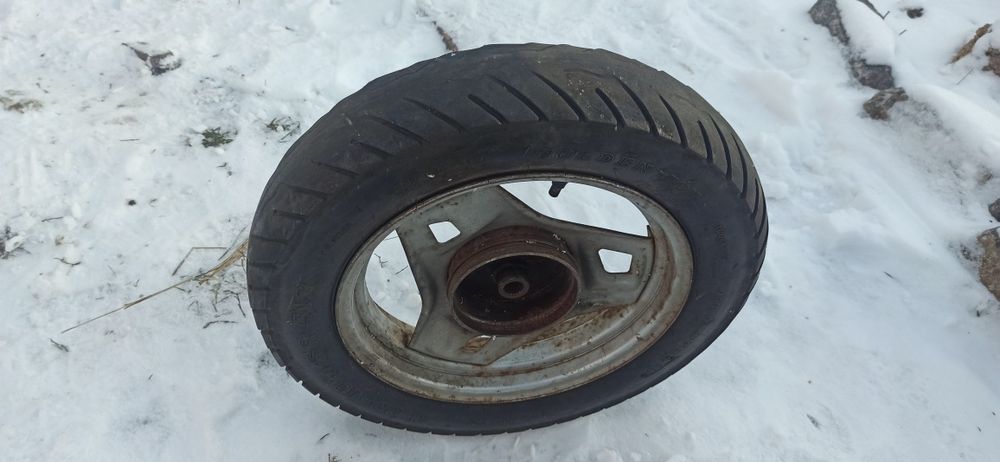 Колеса для мопеда,тачки.