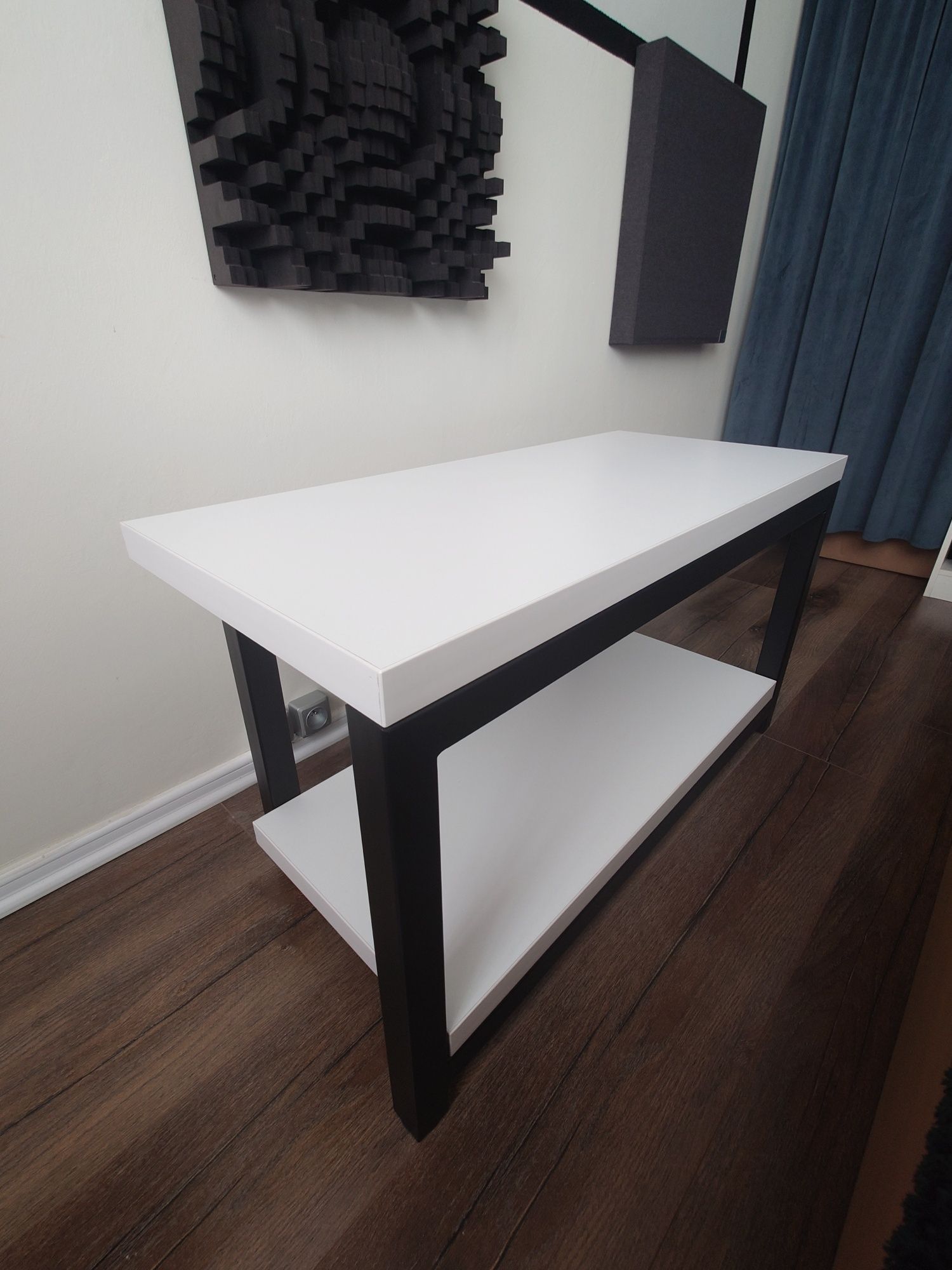 Stolik audio High End ciężki, solidny, masywny