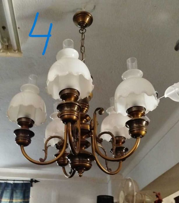 Vários Candeeiros ( Lustre / Latão / loiça )