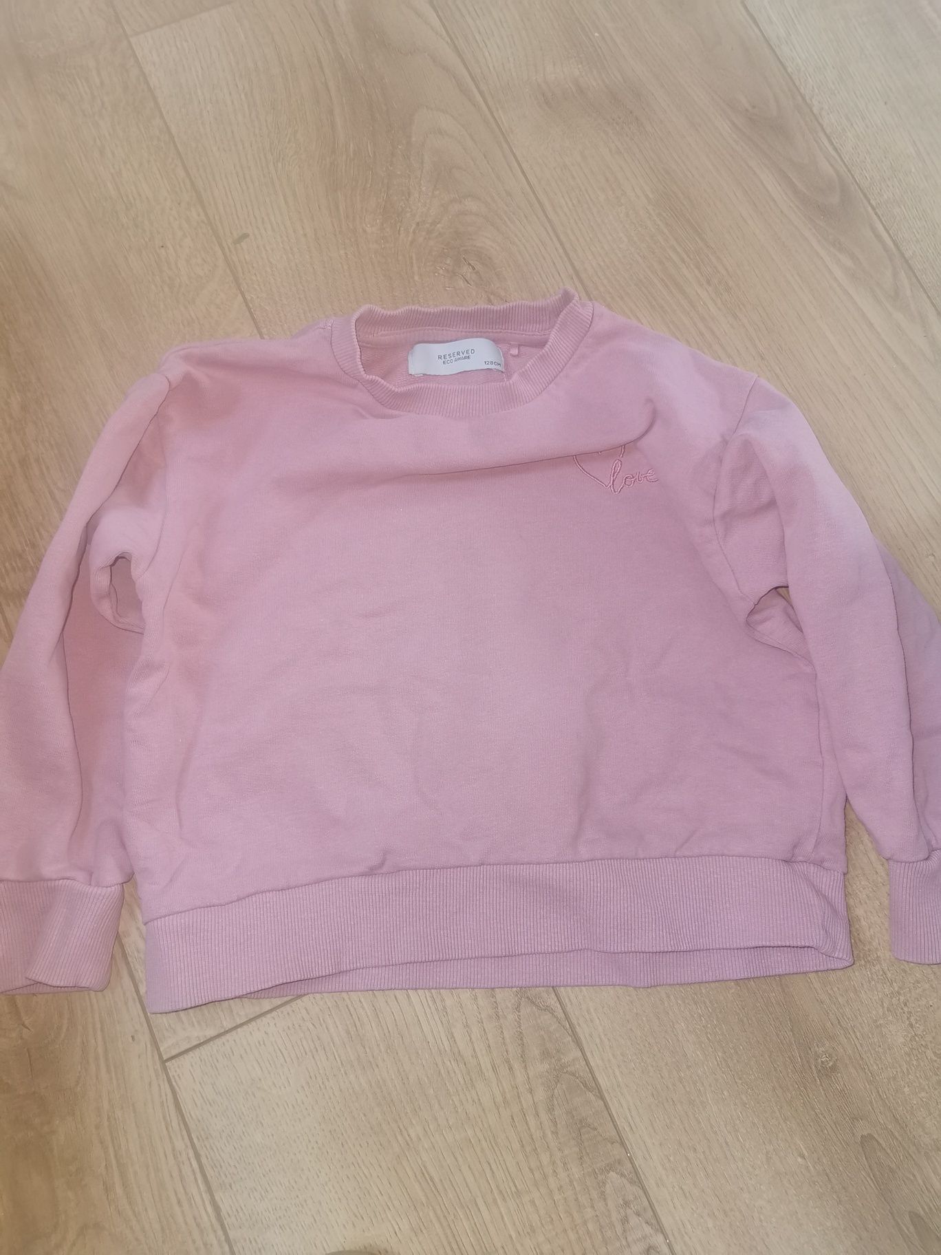 Różowa bluza Reserved 128 dla dziewczynki krótka