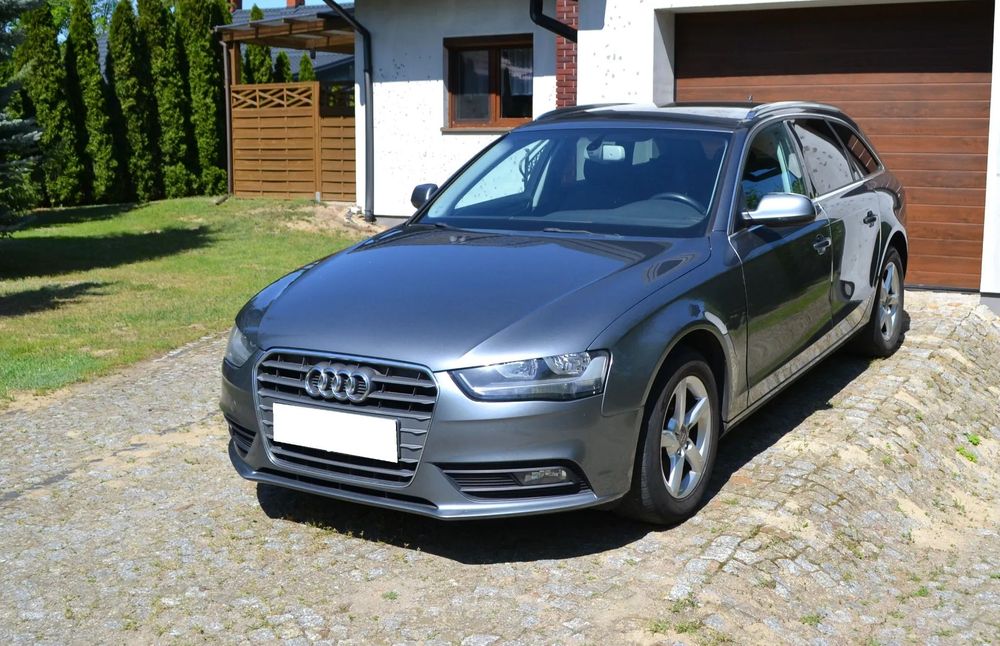 Audi A4 Avant B8 Avant,Skóra,2,0 TDi, Bezwypadkowy, 194 400km