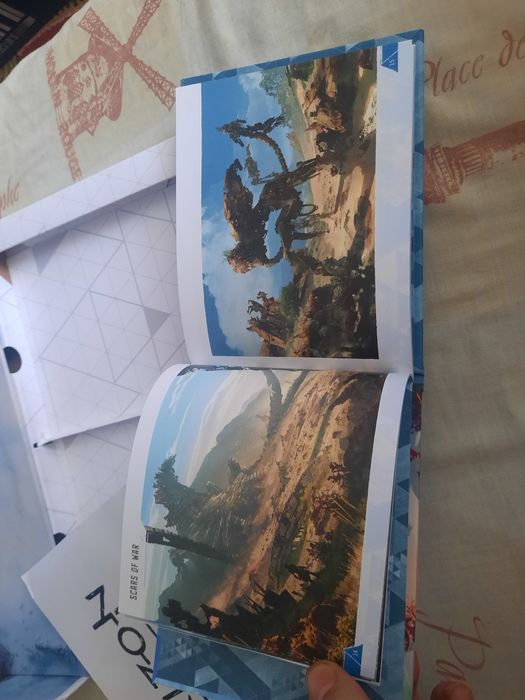 Коробка і арт бук від колекційного видання horizon forbidden west