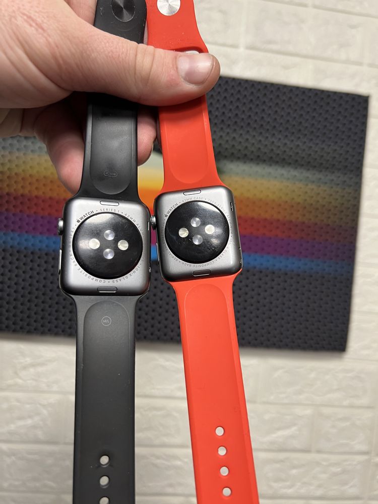 Продам часы Apple Watch series 7000 все работает состояние