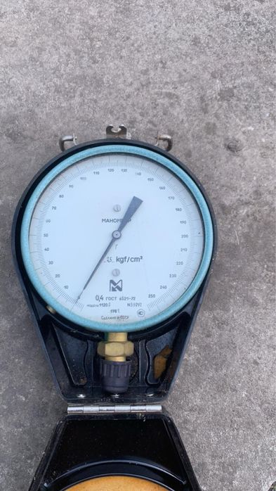 Манометр і вакууметр зразкові МО