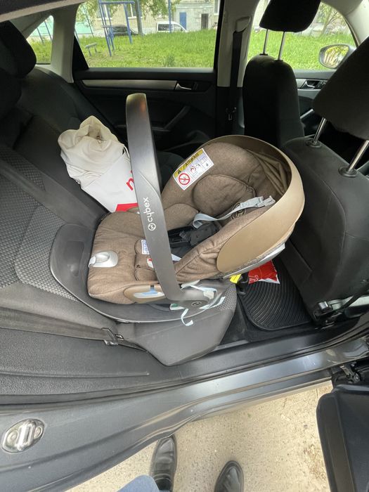 Автокрісло автолюлька із базою Cybex Cloud Z i-Size з адаптерами