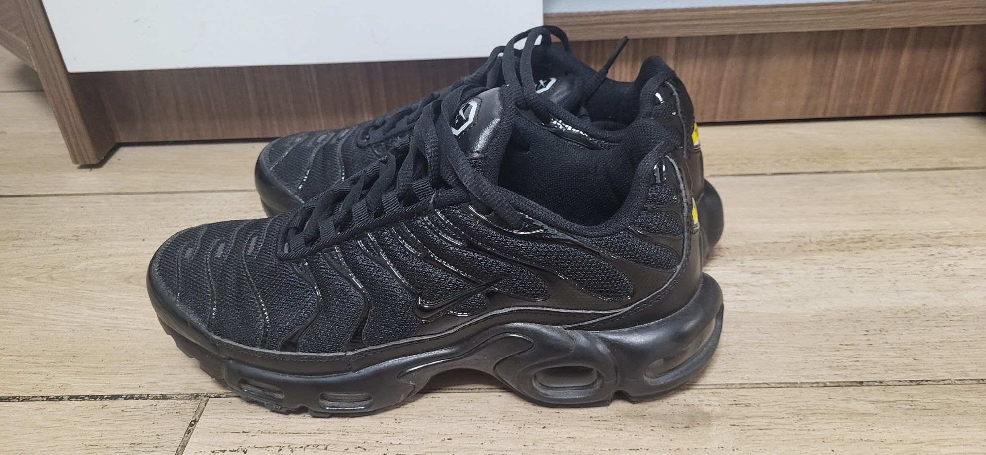 Кросівки Nike Air Max TN Plus Triple Black