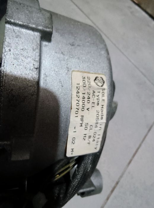 Продам двигун до пральної машини Privileg