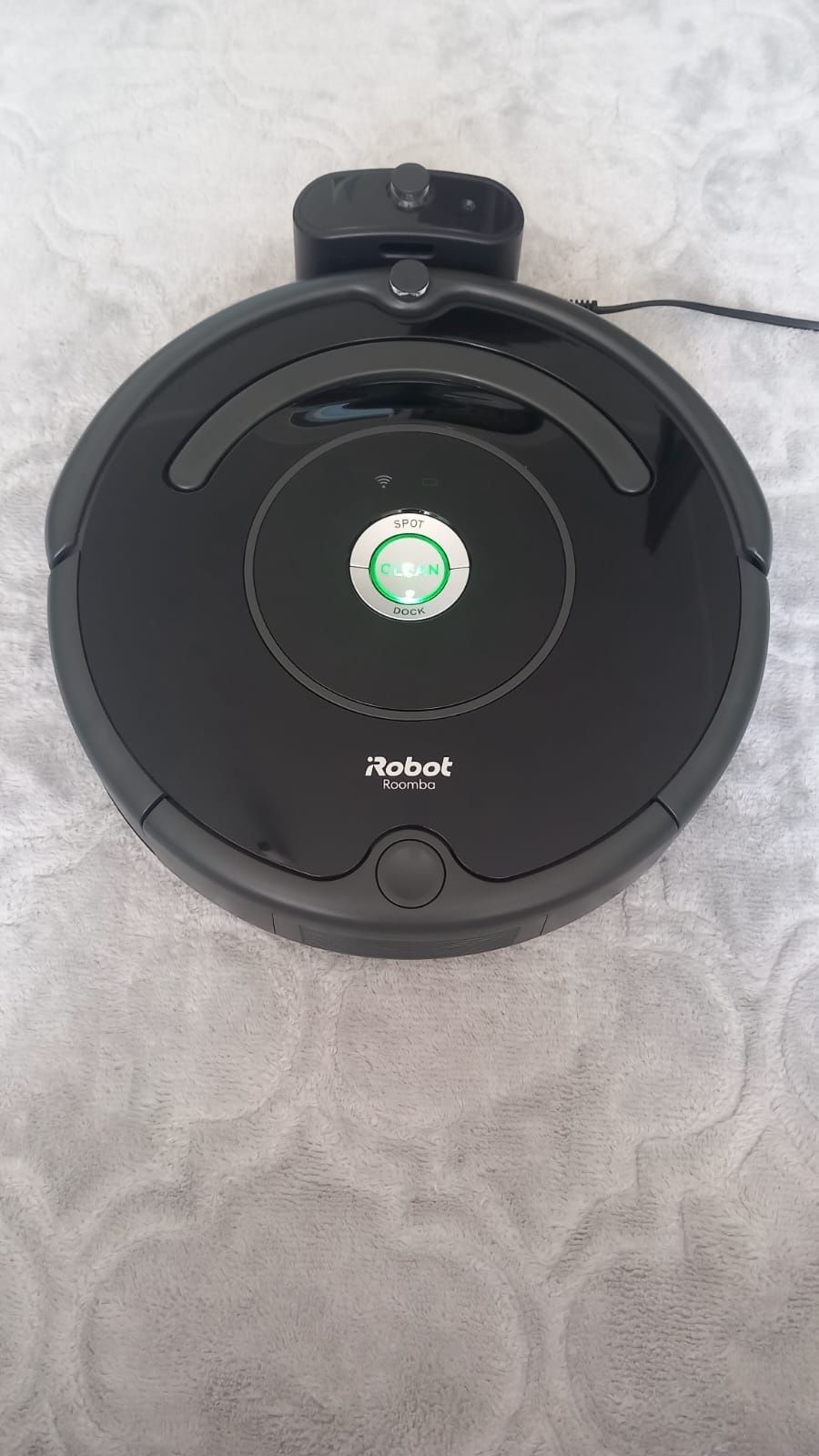 Robot odkurzający iRobot Roomba 671, nowy akumulator, super stan!