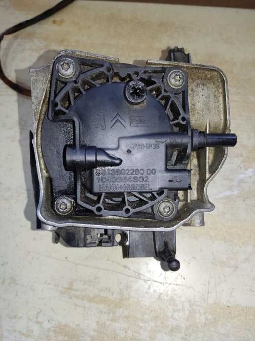 Obudowa Filtr Paliwa 2.0HDI  OE PSA C4 C5 407 - wysyłka