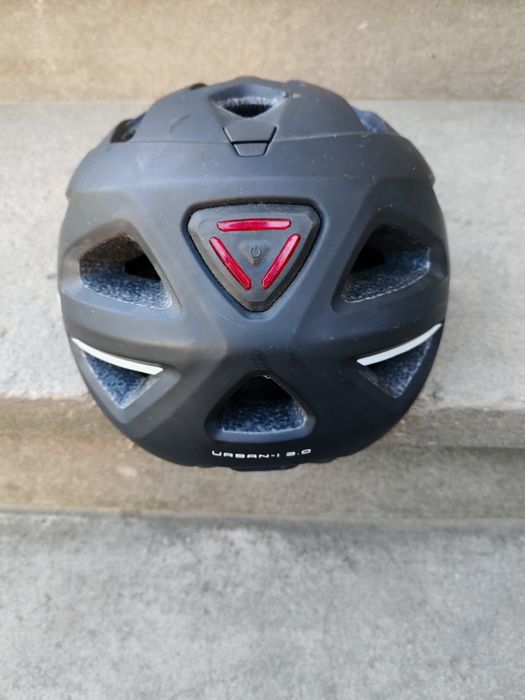 Велошлем abus urban 3.0 ( 52-58 см)