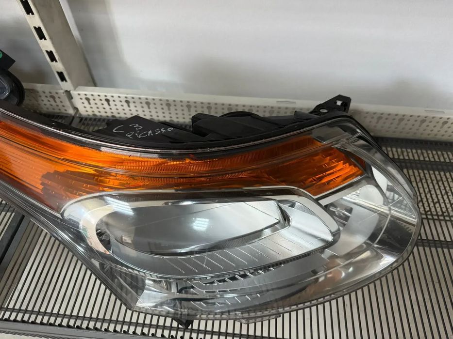 Farol citroen c3 picasso