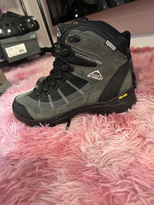 Трекінгові ботінки  McKinley 40 25,5