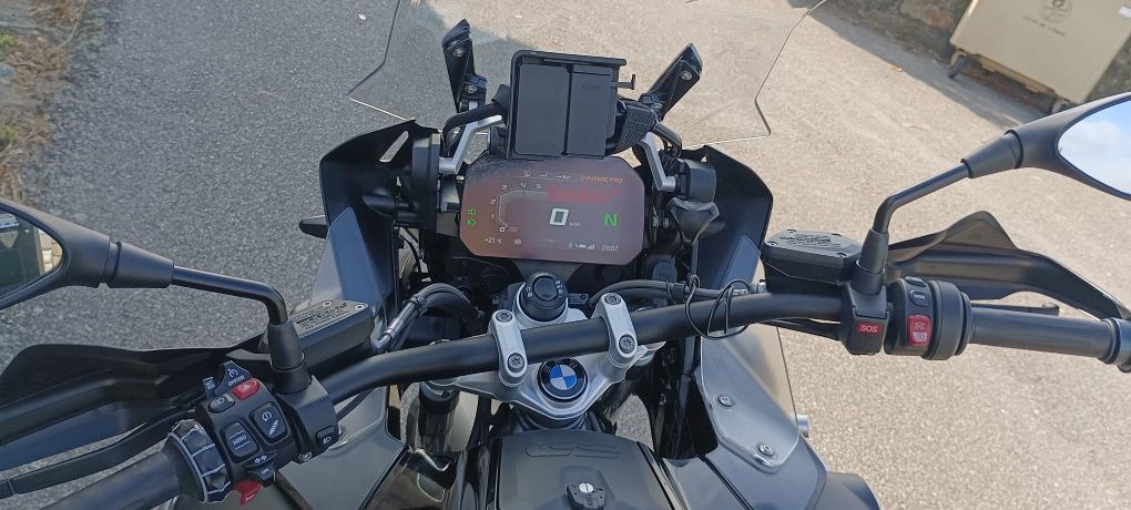BMW R 1250 GSA ADVENTURE triple black ( última geração )