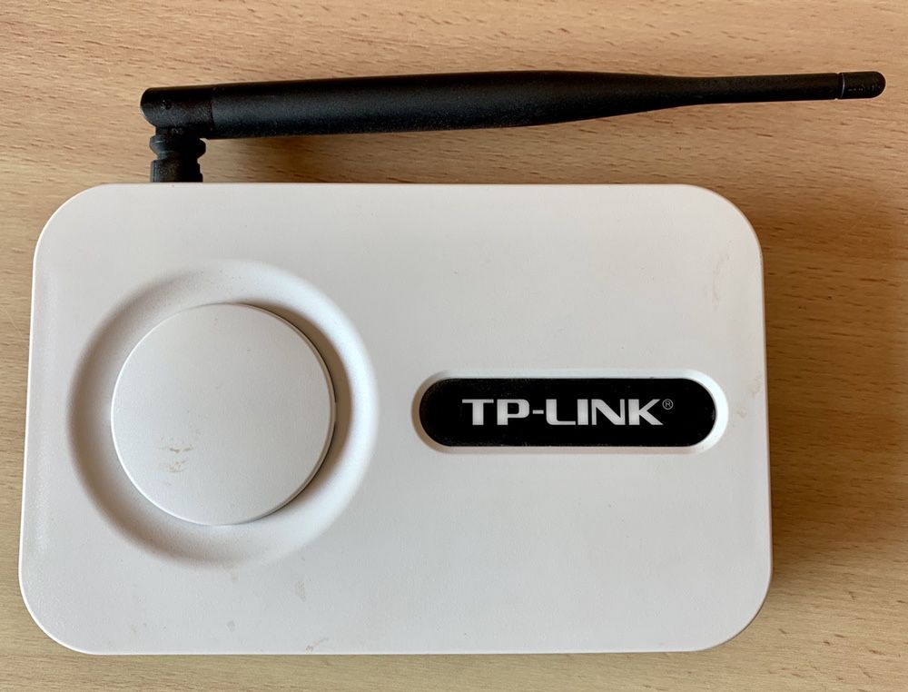 Router TP Link WR340G