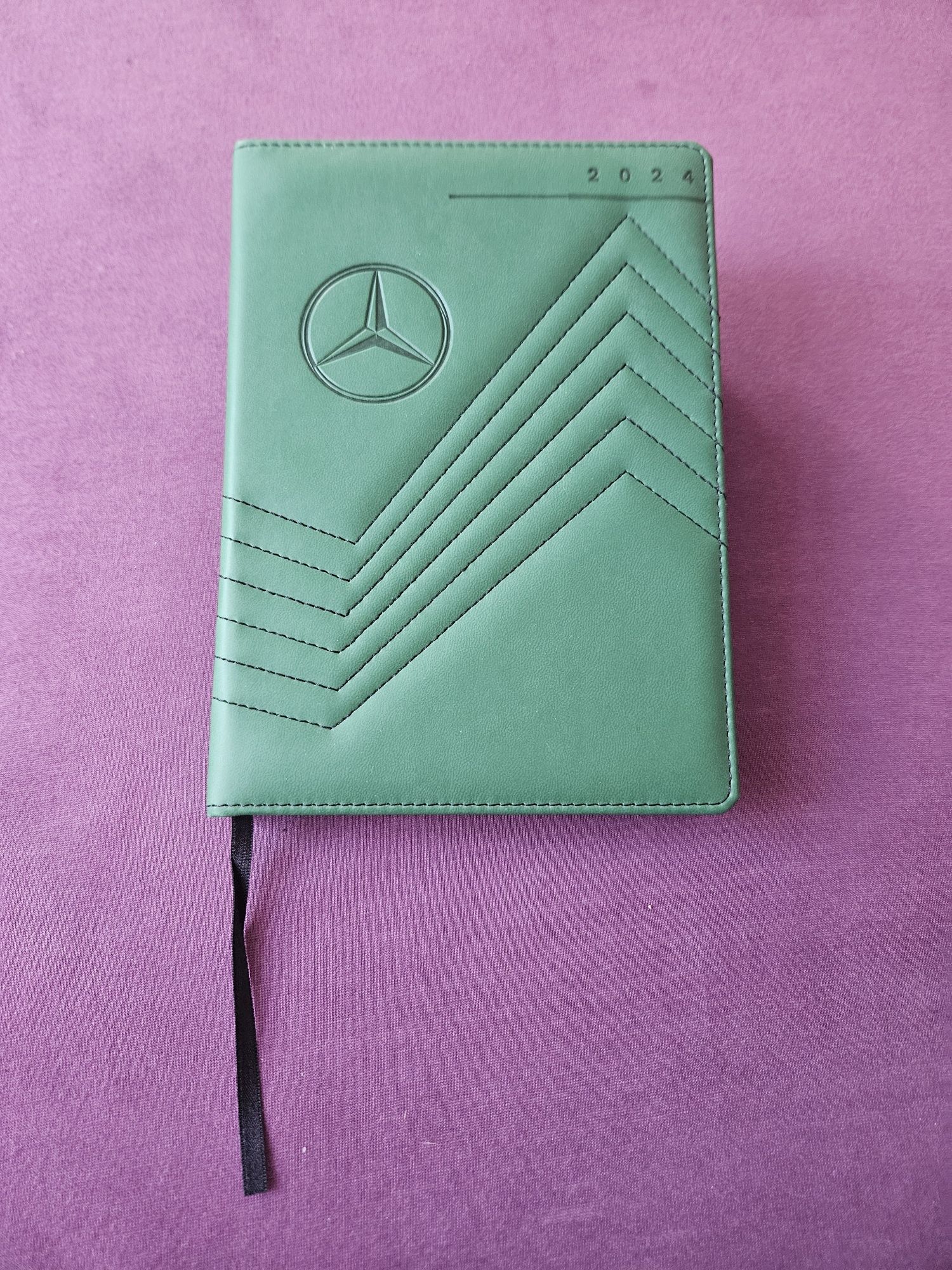 Nowe kalendarze Mercedes-Benz
