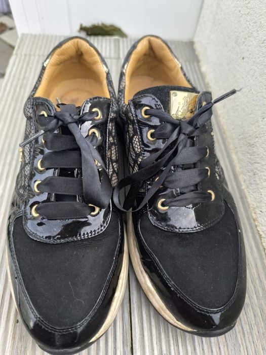 Sapatilhas cavalinho