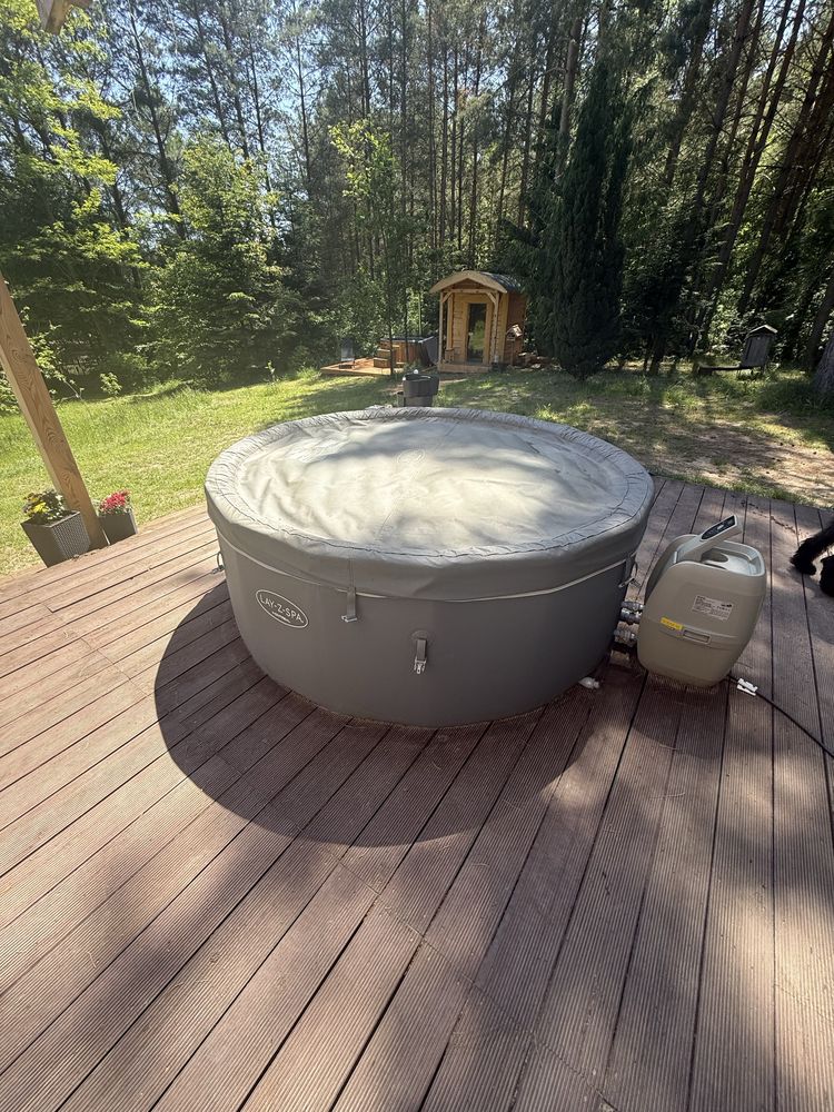 Sprzedam sprawne używane jacuzzi