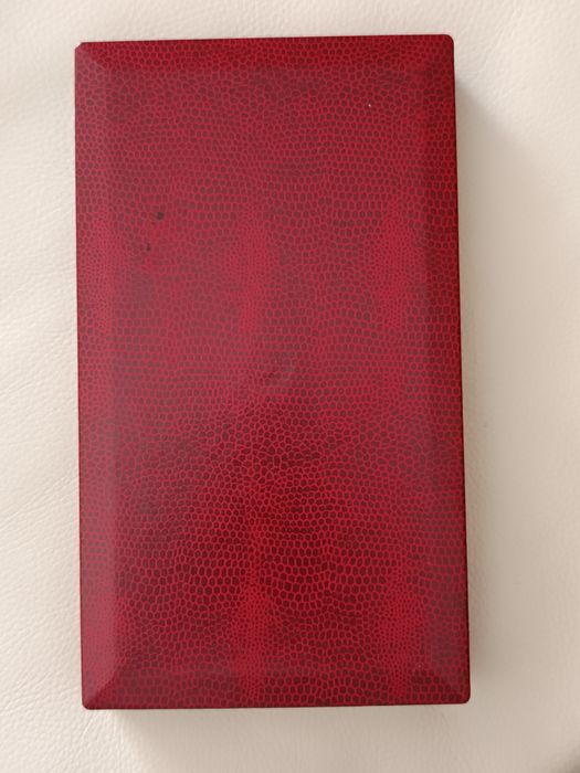 Talheres de prata e argola de guardanapo