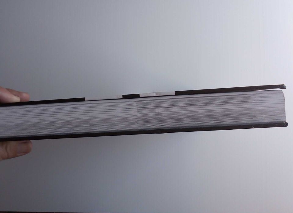 Livro " RTP 50 anos de história", de Vasco Hogan Teves