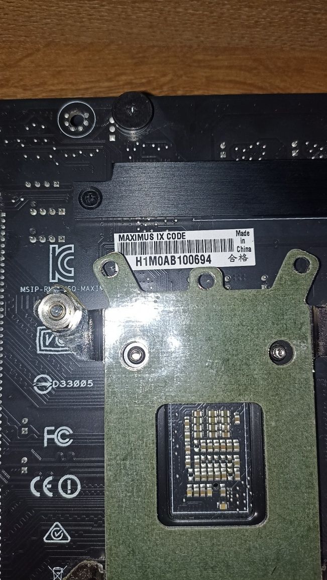 ASUS maximus 9 code z270 s1151
