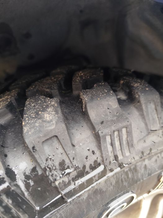 Opony terenowe Mt 235 75 r15 adventuro GT radial