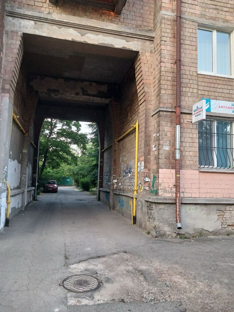Аренда офиса без комисии  Светличного 10