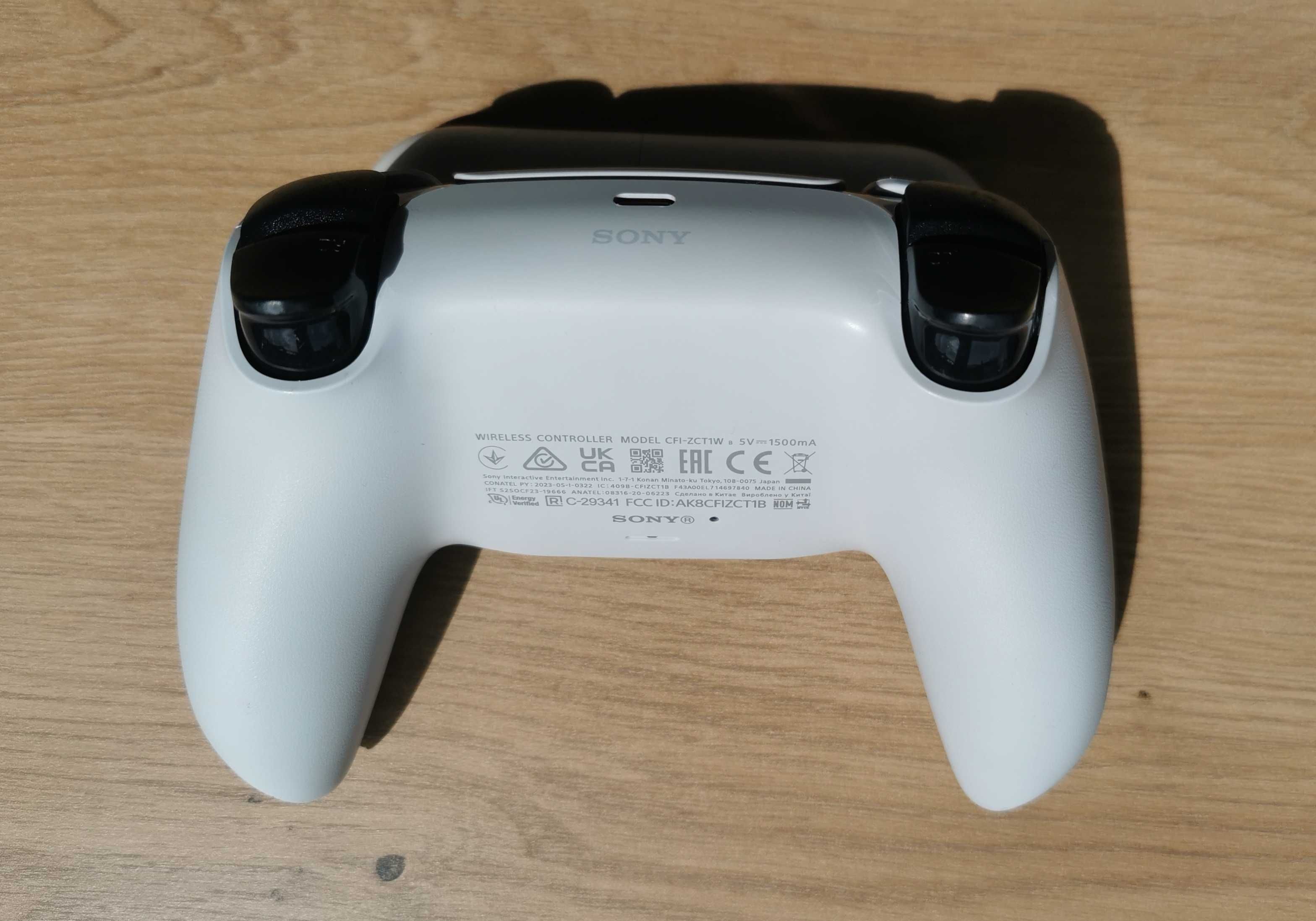 Pad DualSense V4 IDEAŁ Zero Drift analogi TMR, okrężność 2.2%, PS5, PC