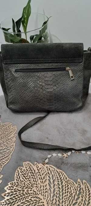 Elegancka torebka listonoszka skóra natura Vera Pelle Haly