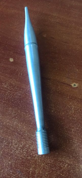 Микродвигатель внутреннего сгорания калильного зажигания