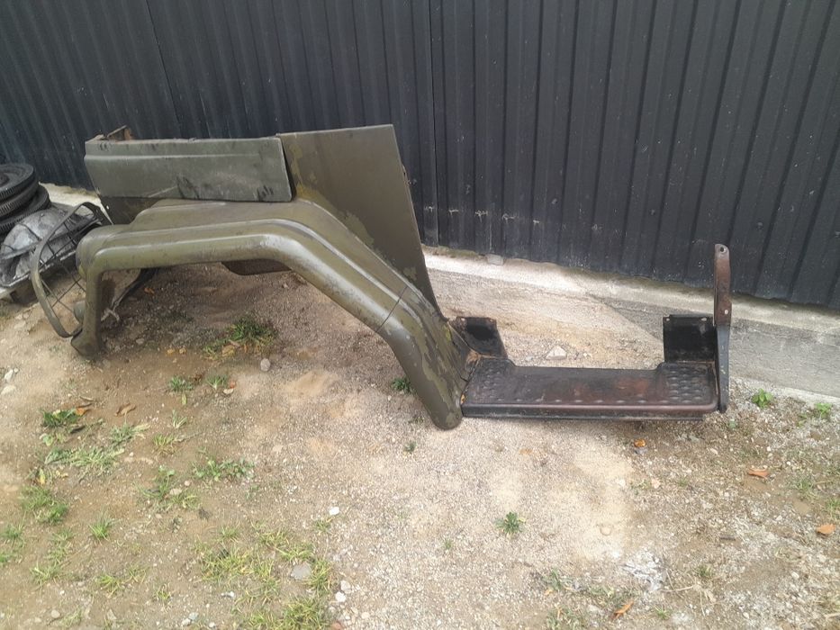 Крила лв +пр Зіл 131