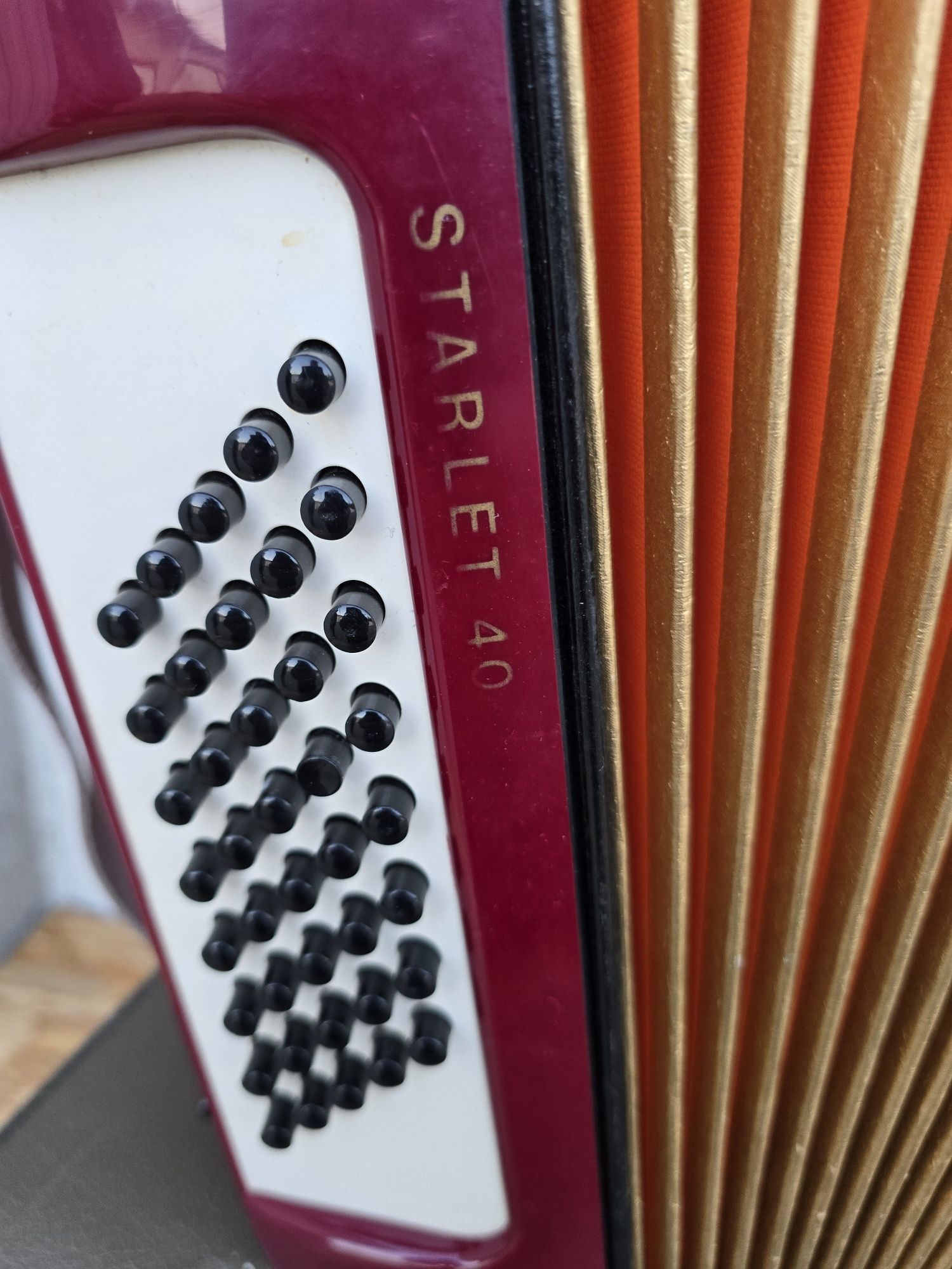 Akordeon Hohner- 40 basów
