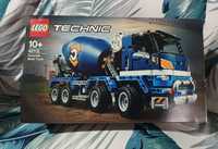 Lego technic Camião Cisterna 42112
Novo
Selado 
Como nas fotos