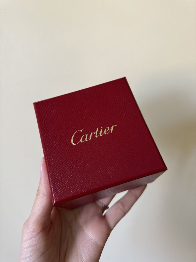 Продам обруску Cartier