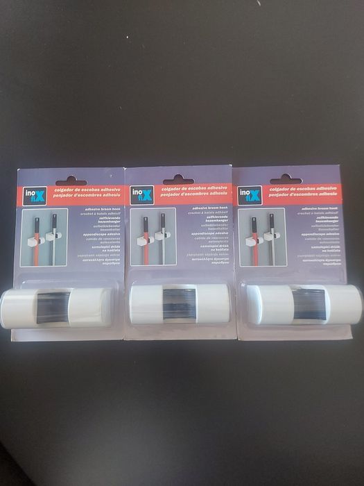 3 Cabides de vassouras autocolantes - Leroy Merlin