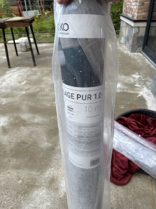 Podkład pod panele winylowe ROCKO PUR 1.0 GR. 1 MM