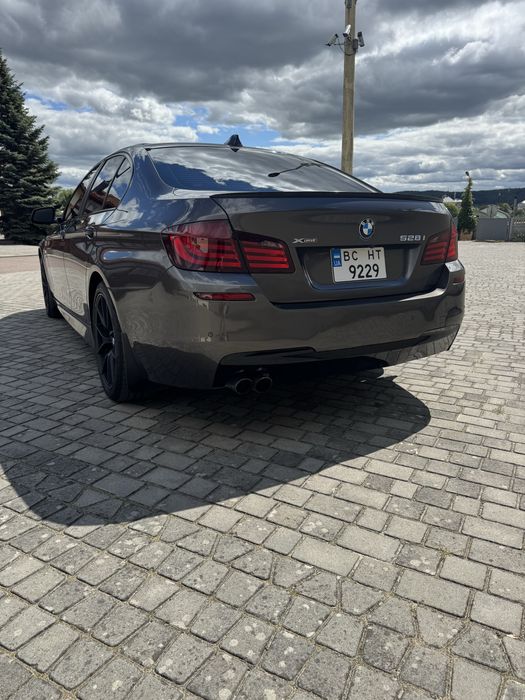 BMW F10 528i xdrive