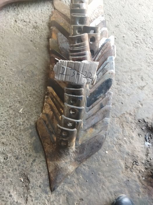 Лапи, стрілки та стійки  для культиватора