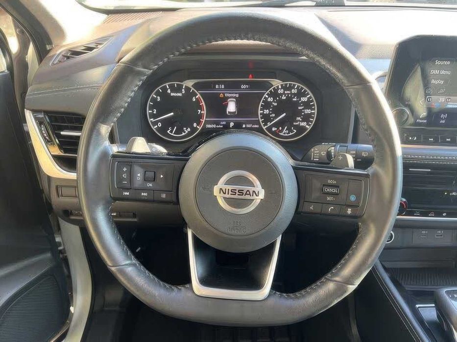 Nissan Rogue SL      2021