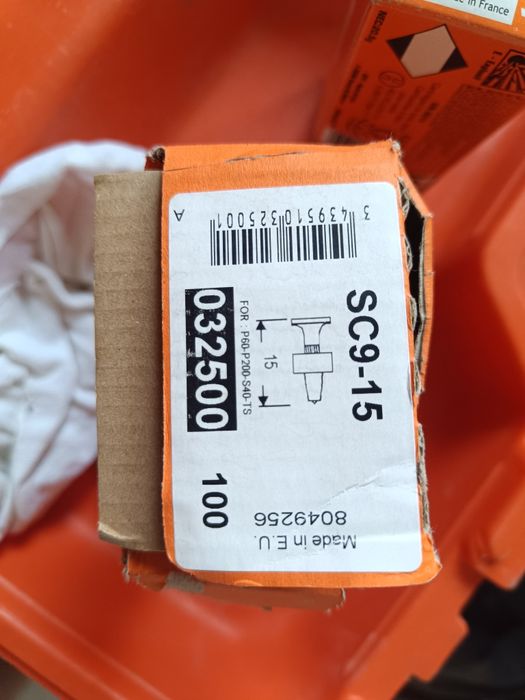 Gwoździarka/osadzak prochowy Spit P200 wraz z nabojami i gwoździami