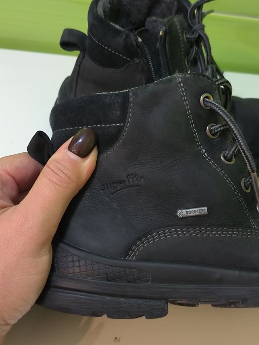 Черевики осінні шкіряні Superfit gore-tex 30р на хлопчика. 19см