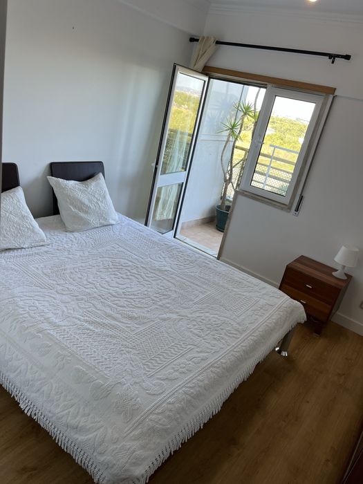 Quarto pra Arrendar- Disponivel