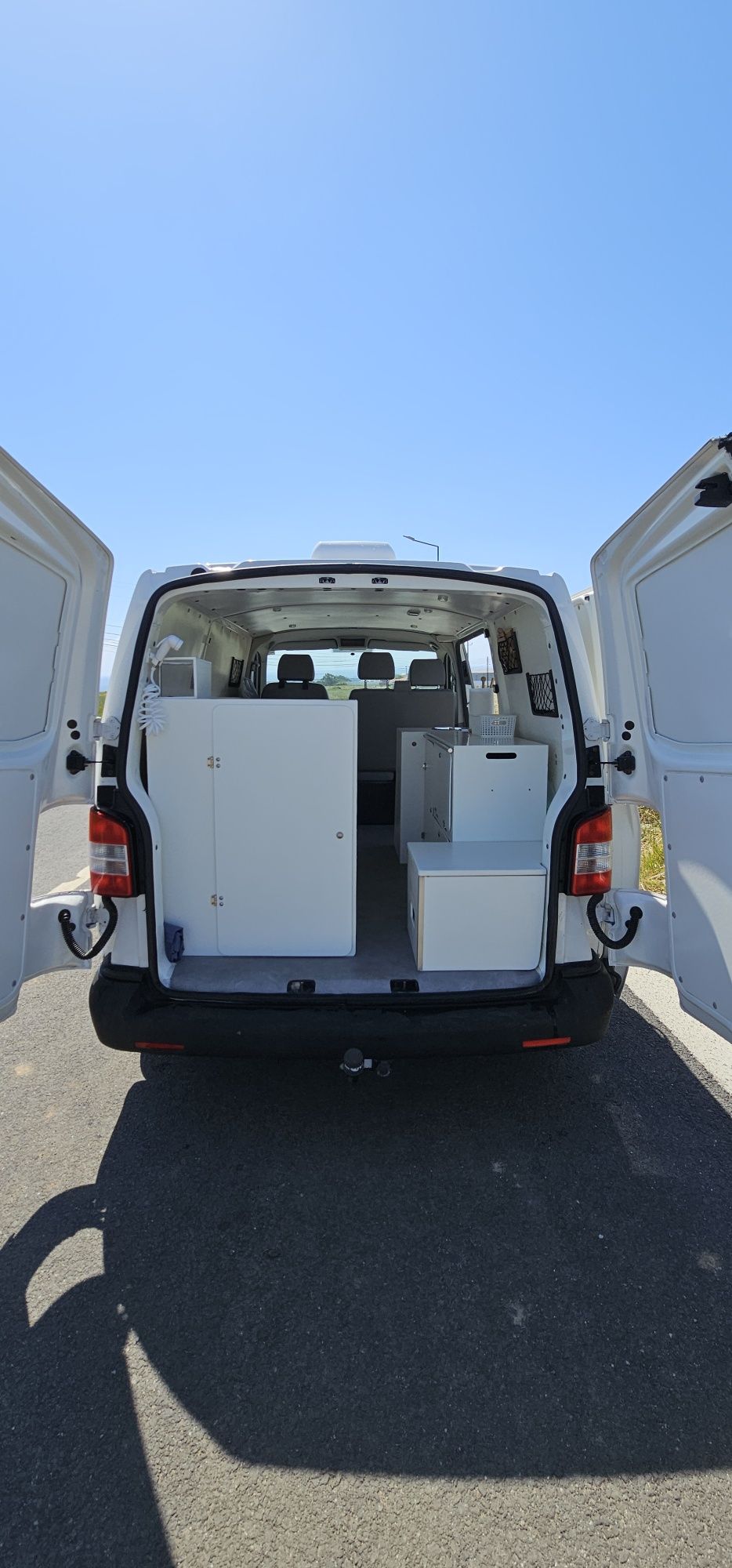 VW T5 2.0 TDI 2012 CAMPERVAN "LEGALIZADA"