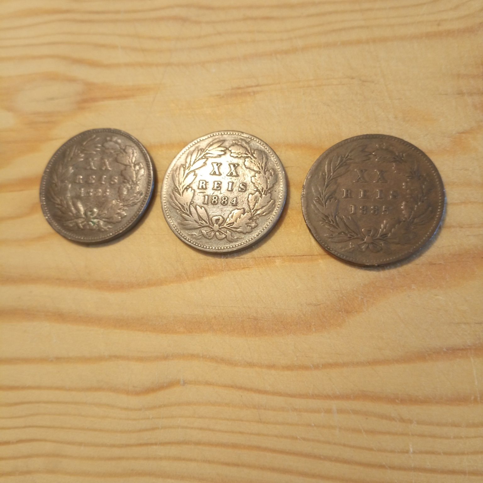 Moedas 20 reis 1883, 84 e 85