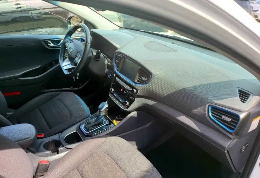 Hyundai IONIQ hybrid Platinum 2016