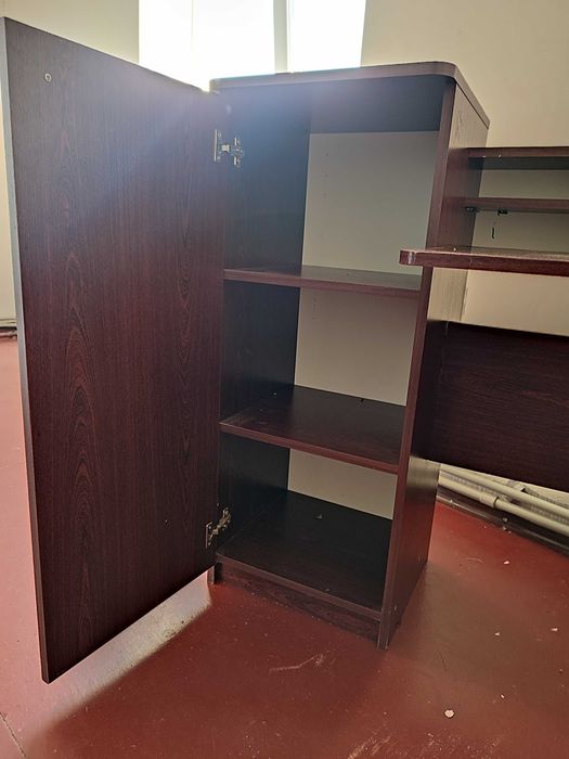 Стіл учнівський/ шафа для речей